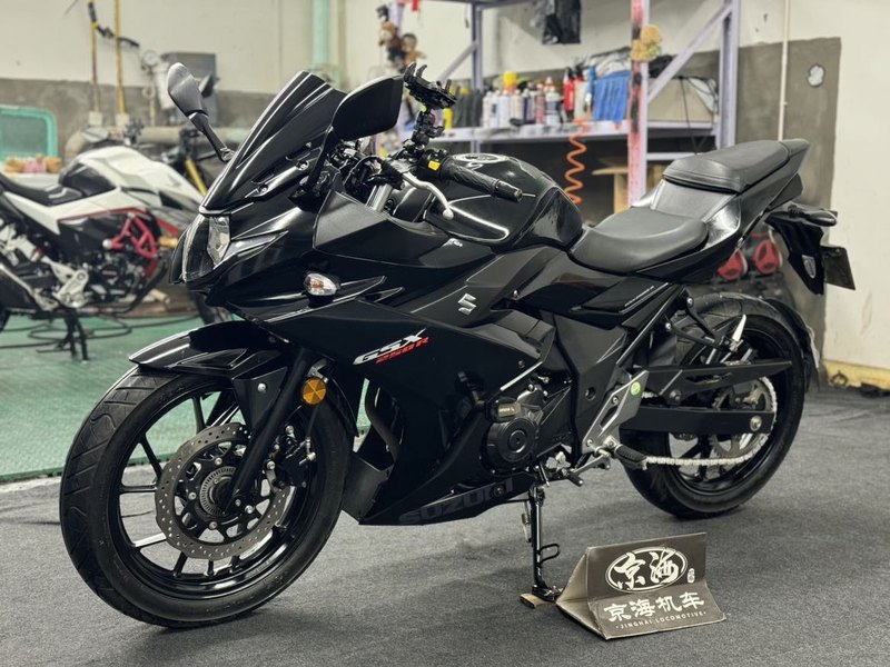 二手豪爵铃木GSX250R