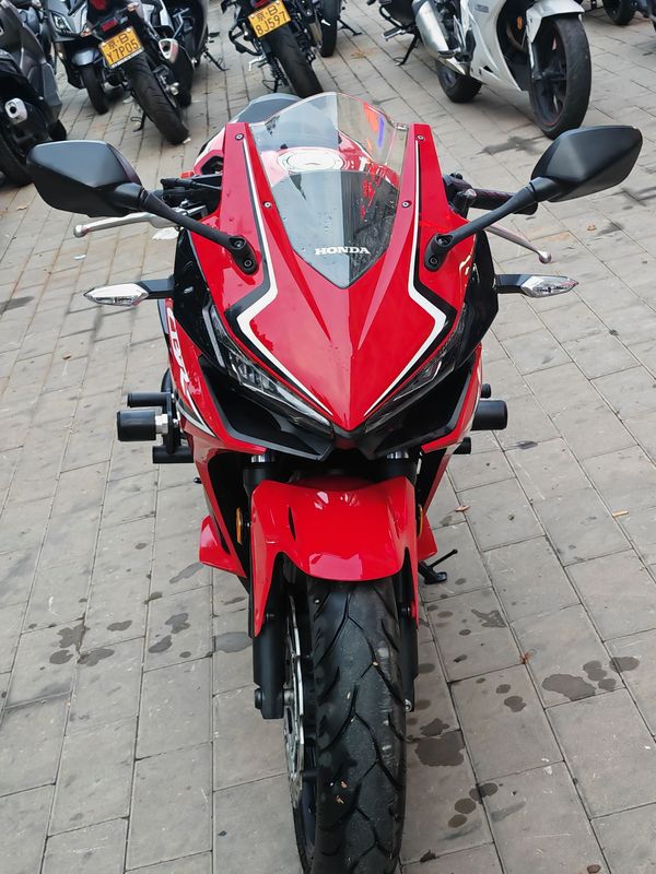 二手本田CBR400R