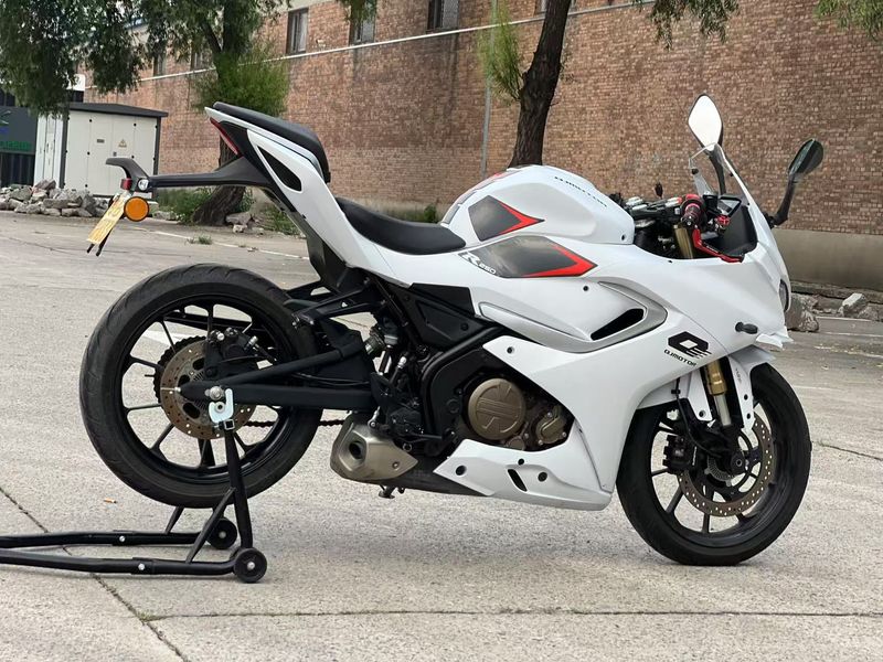 二手QJMOTOR赛250