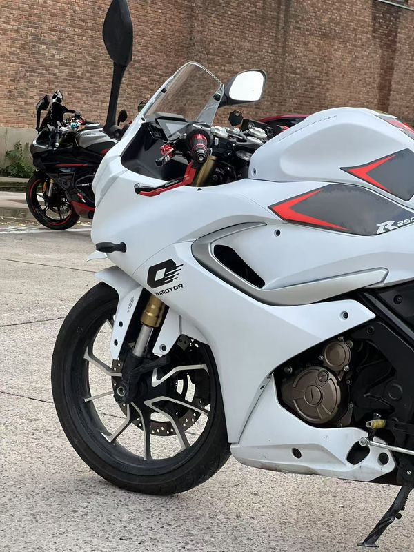 二手QJMOTOR赛250