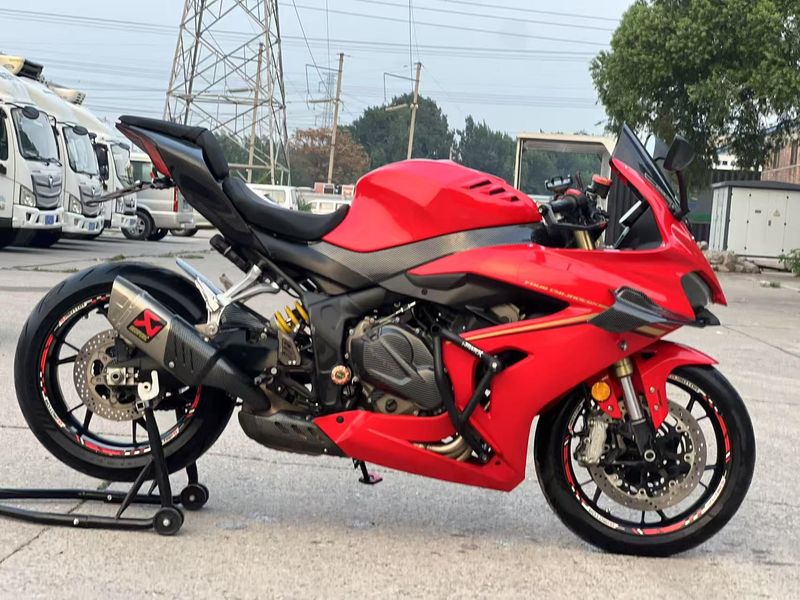 二手QJMOTOR赛800
