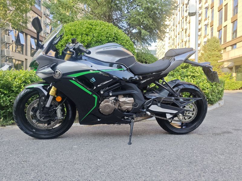 二手QJMOTOR赛600