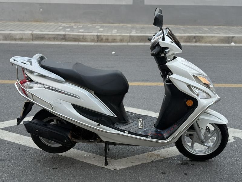 二手新大洲本田EX125