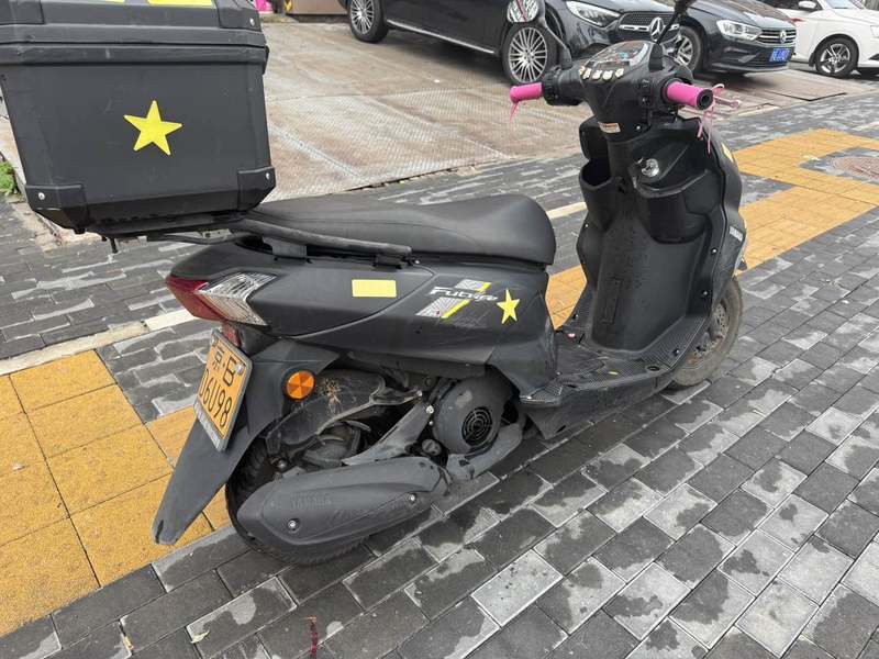 二手建设雅马哈旭鹰125