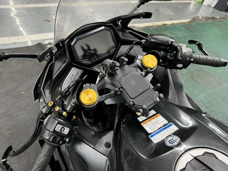 二手川崎ZX-4R