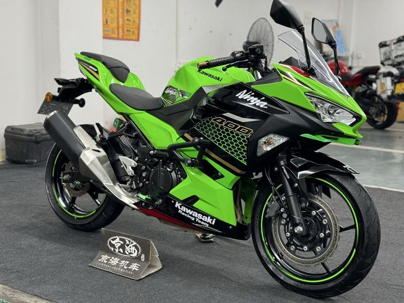 二手川崎Ninja 400