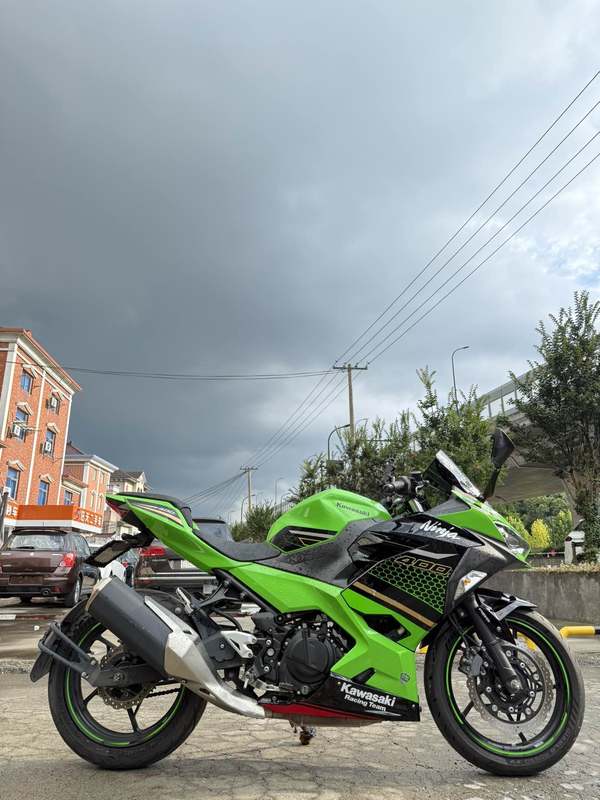 二手川崎Ninja 400