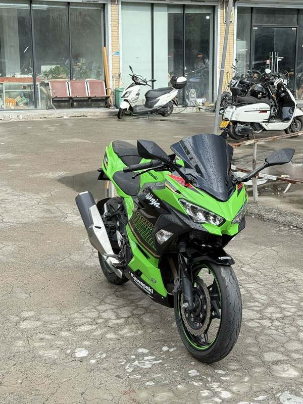 二手川崎Ninja 400