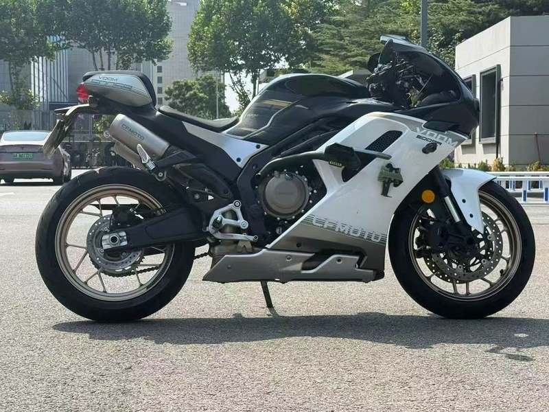 二手春风500SR VOOM