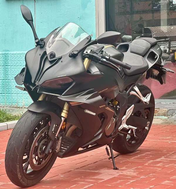 二手QJMOTOR赛800