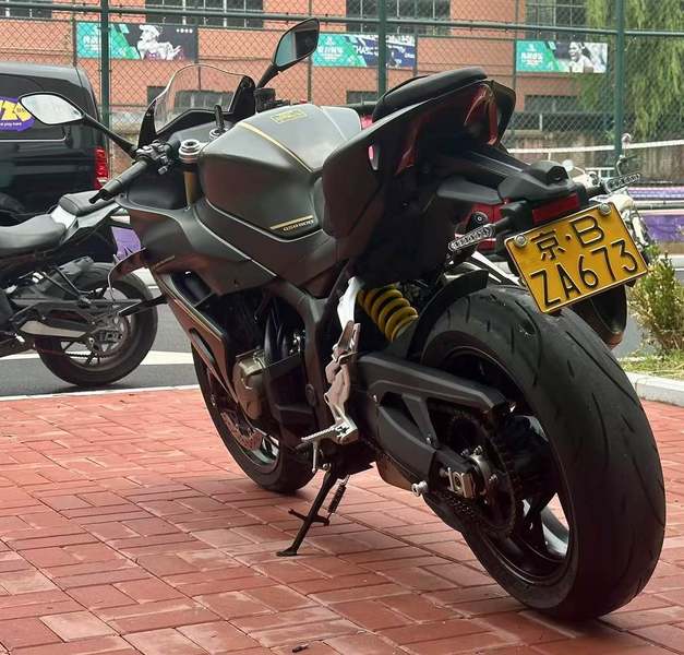 二手QJMOTOR赛800