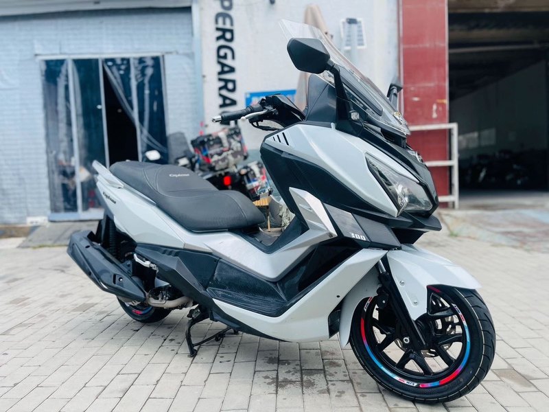 二手三阳巡弋 Cruisym300
