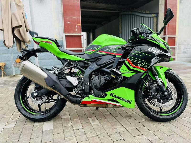 二手川崎ZX-4R
