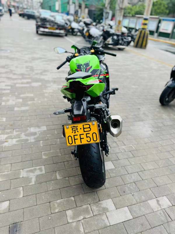 二手川崎ZX-4R
