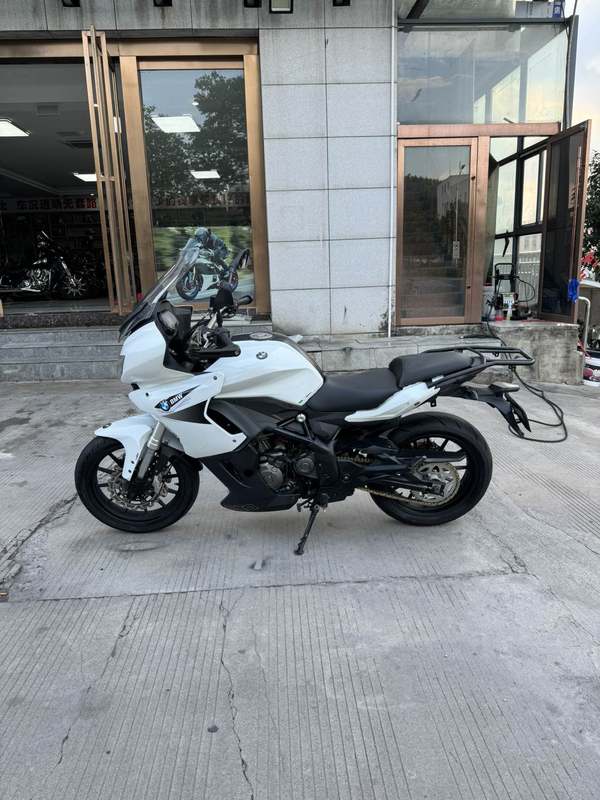 二手贝纳利302 Touring