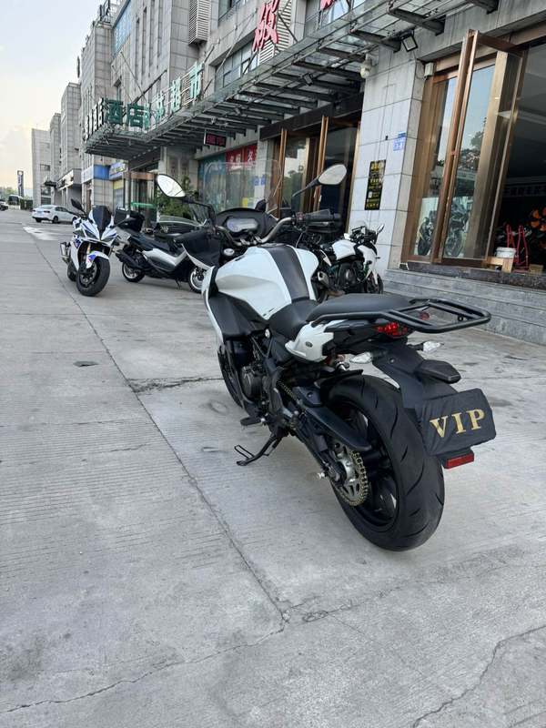 二手贝纳利302 Touring