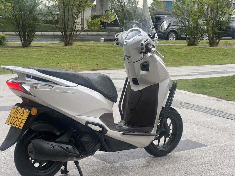 二手五羊本田Lead125