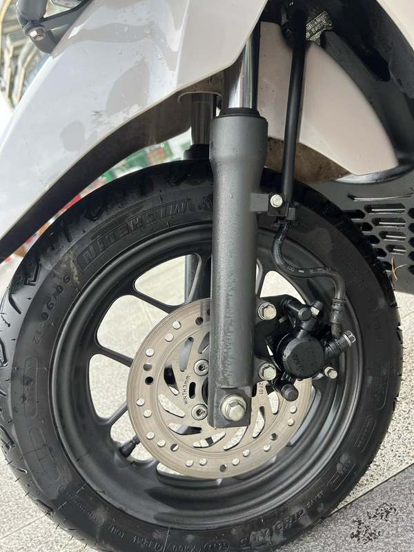 二手五羊本田Lead125