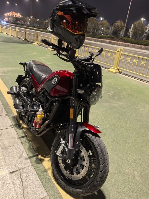 二手贝纳利幼狮 Leoncino 500