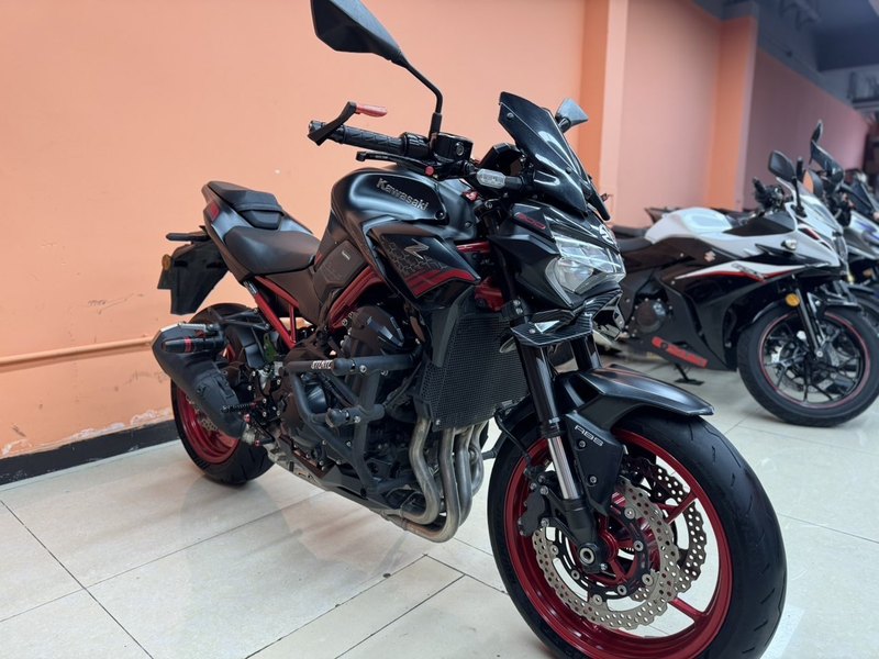 二手川崎Z900