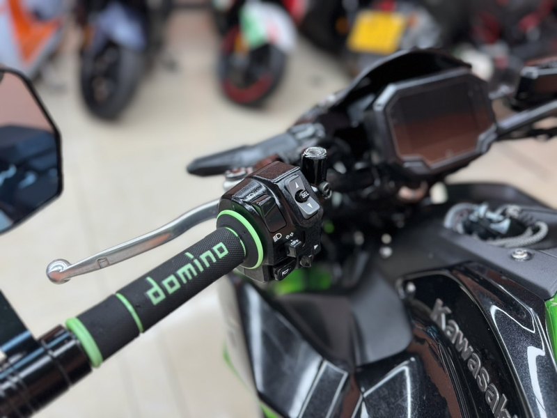 二手川崎Z900