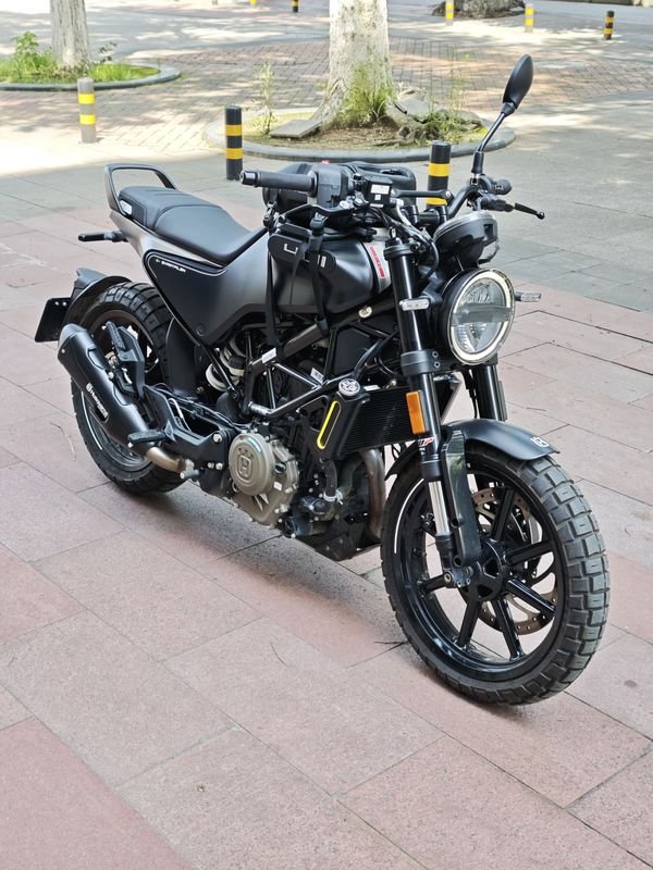 二手HUSQVARNA黑箭 401
