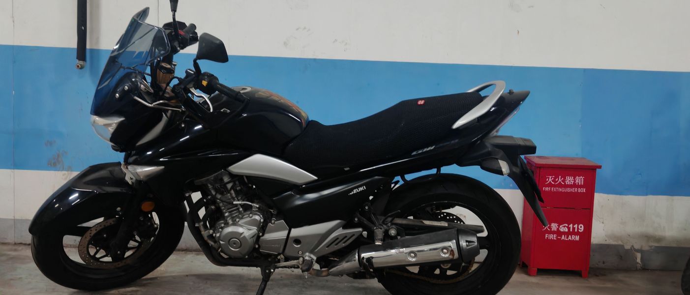 二手豪爵铃木骊驰 GW250