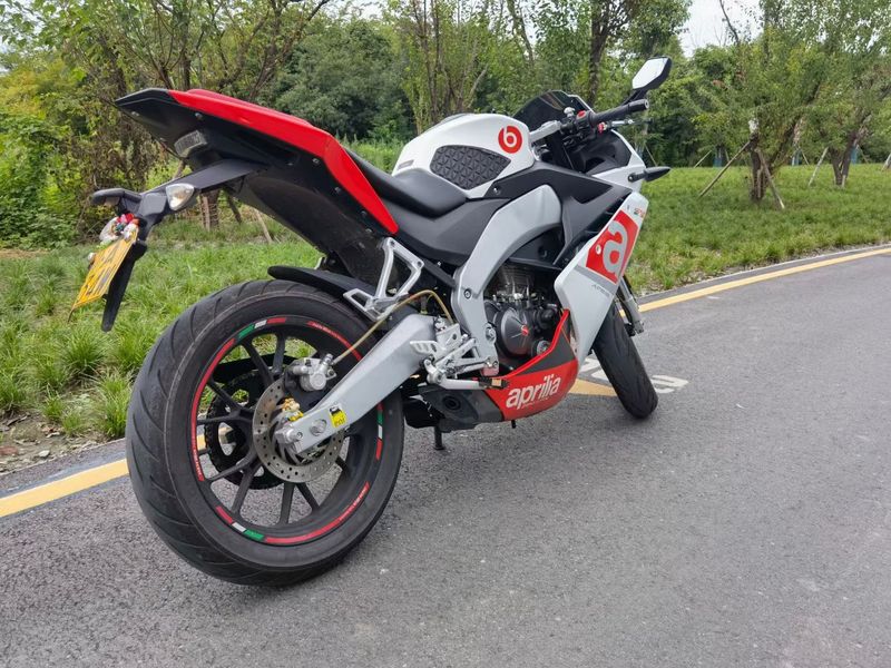 二手宗申阿普利亚GPR125