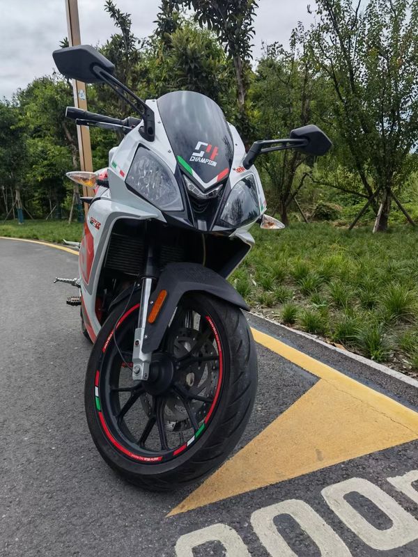 二手宗申阿普利亚GPR125