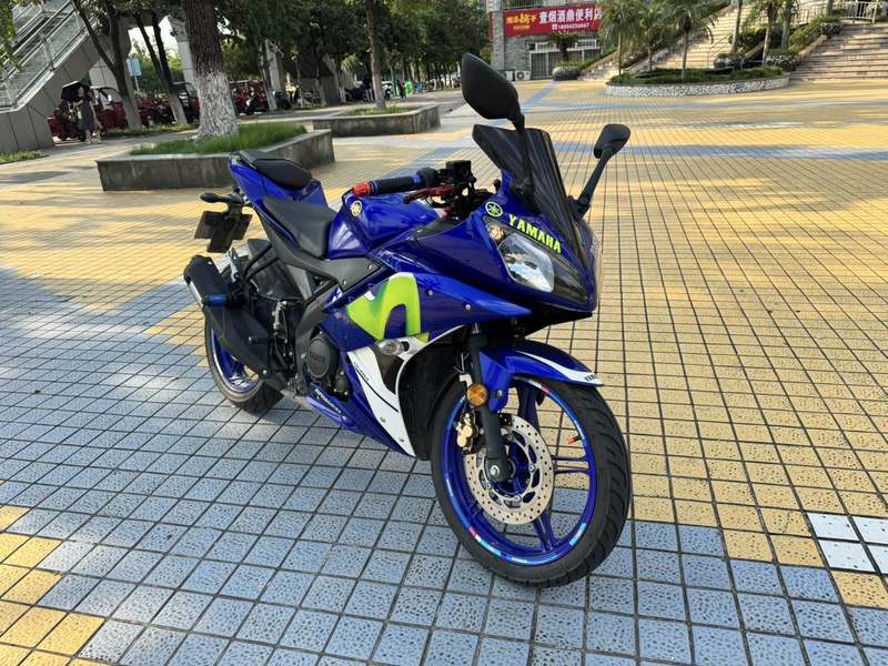 二手雅马哈YZF-R15 V3.0 Movistar Moto GP L.E.