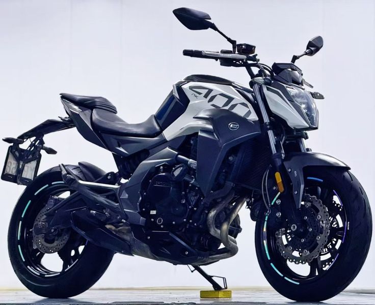二手春风400NK