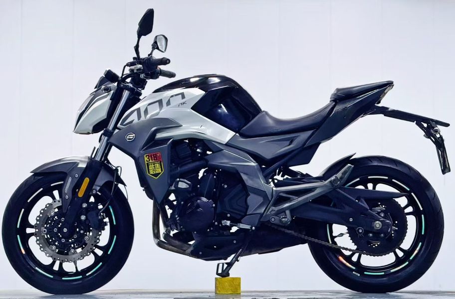 二手春风400NK