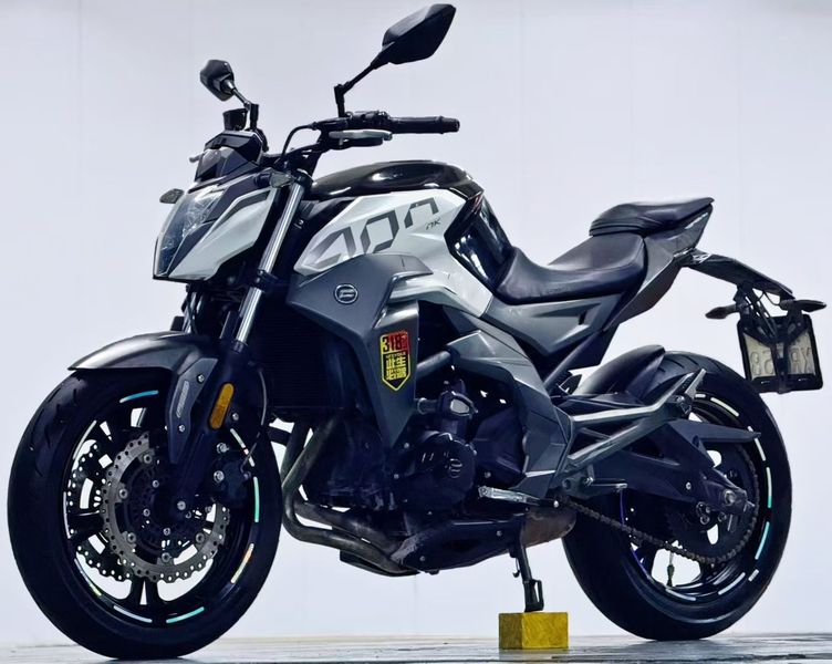 二手春风400NK
