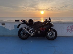 二手张雪机车500RR