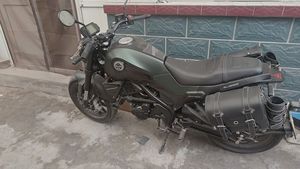 二手贝纳利幼狮 Leoncino 250