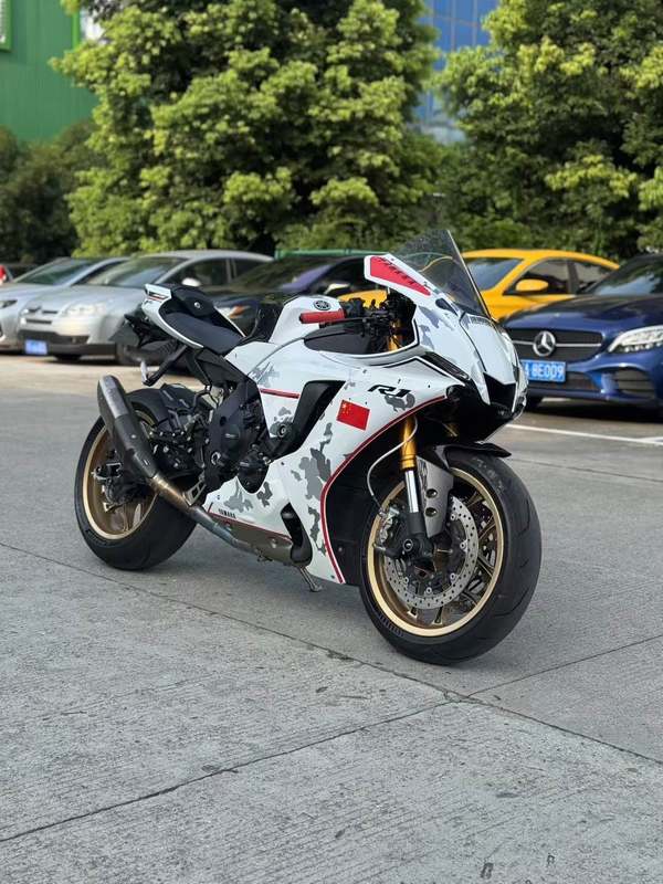 二手雅马哈YZF-R1