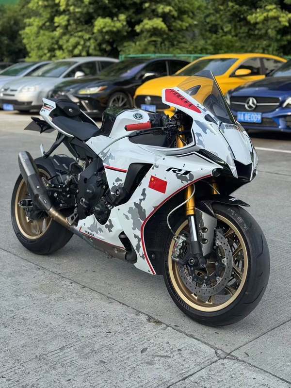 二手雅马哈YZF-R1