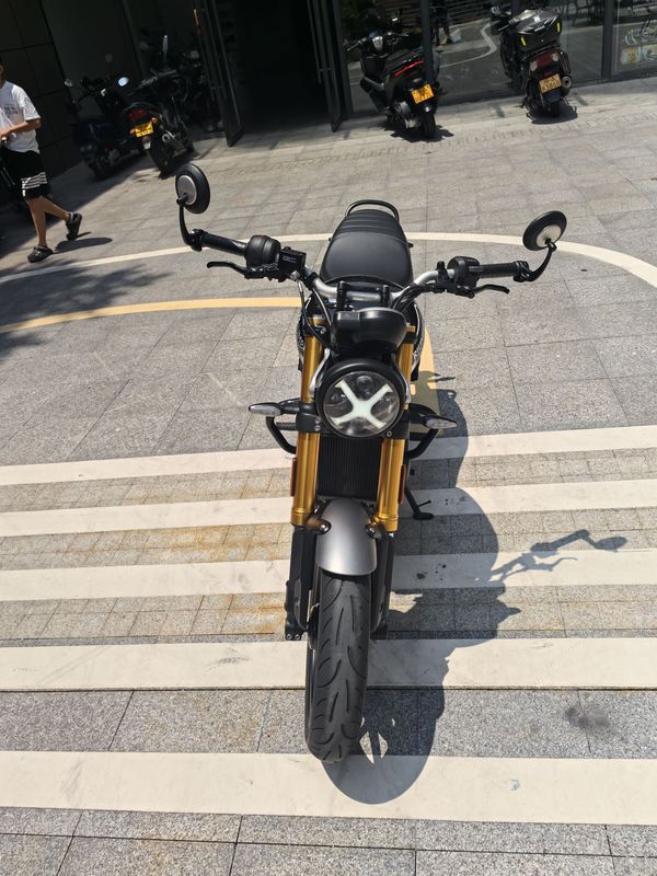 二手凯旋Speed 400