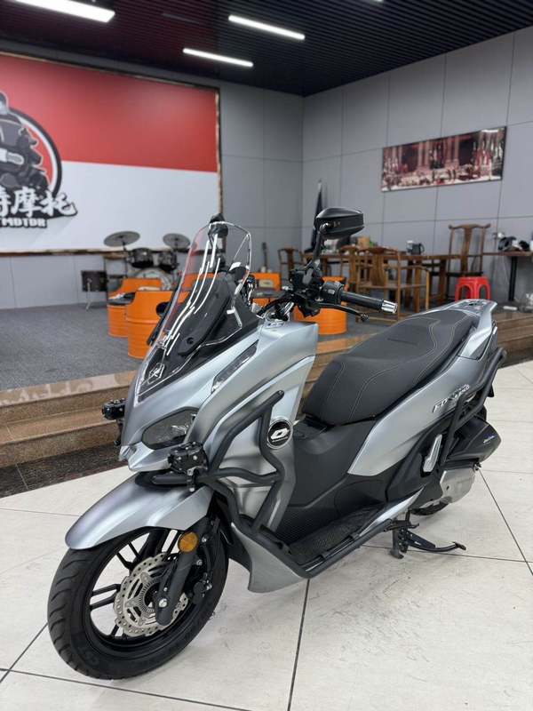 二手QJMOTOR鸿150