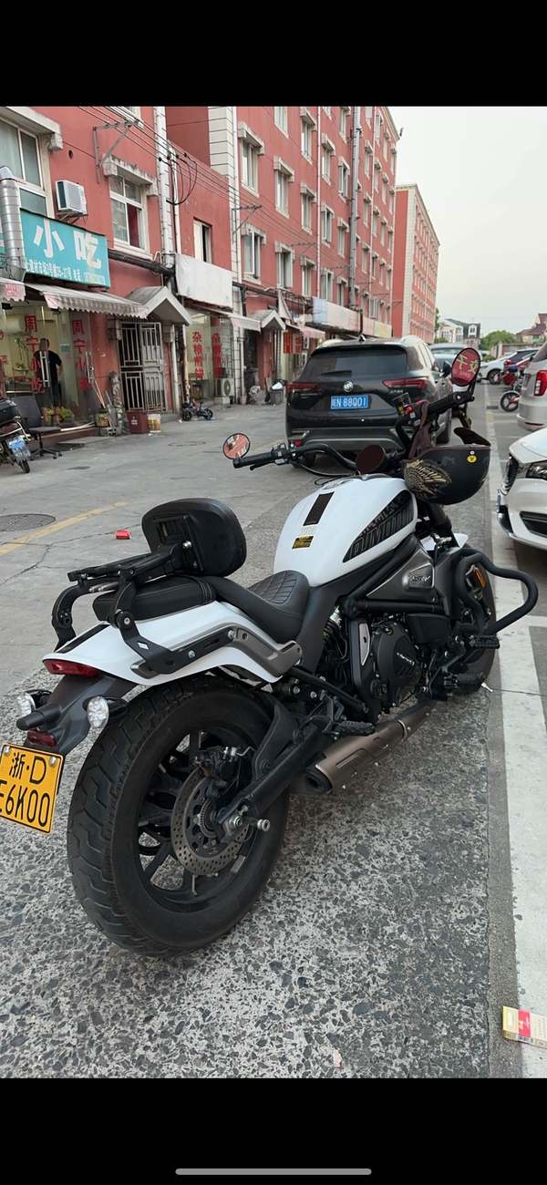 二手QJMOTOR闪700