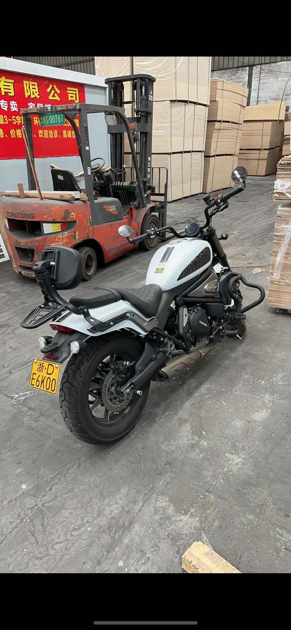 二手QJMOTOR闪700