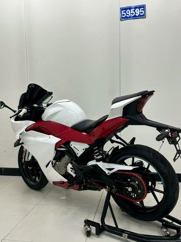 二手春风250SR
