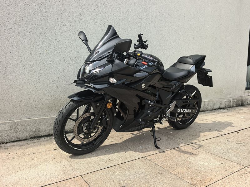 二手豪爵铃木GSX250R