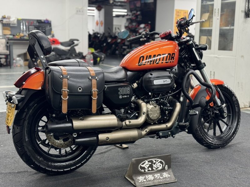 二手QJMOTOR闪300