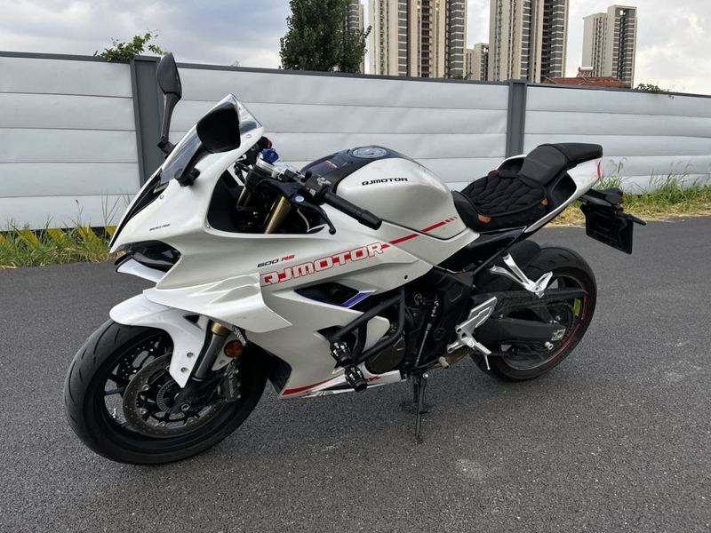 二手QJMOTOR赛600