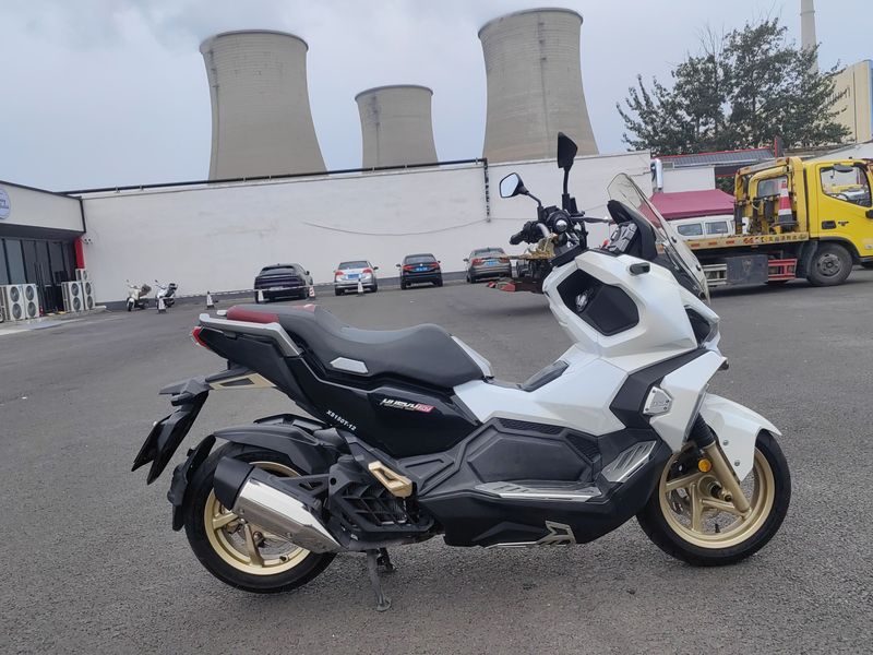 二手三阳哈士奇 Husky ADV150