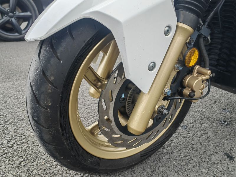 二手三阳哈士奇 Husky ADV150