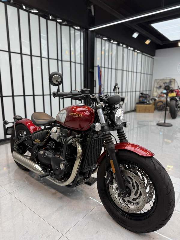二手凯旋Bonneville Bobber