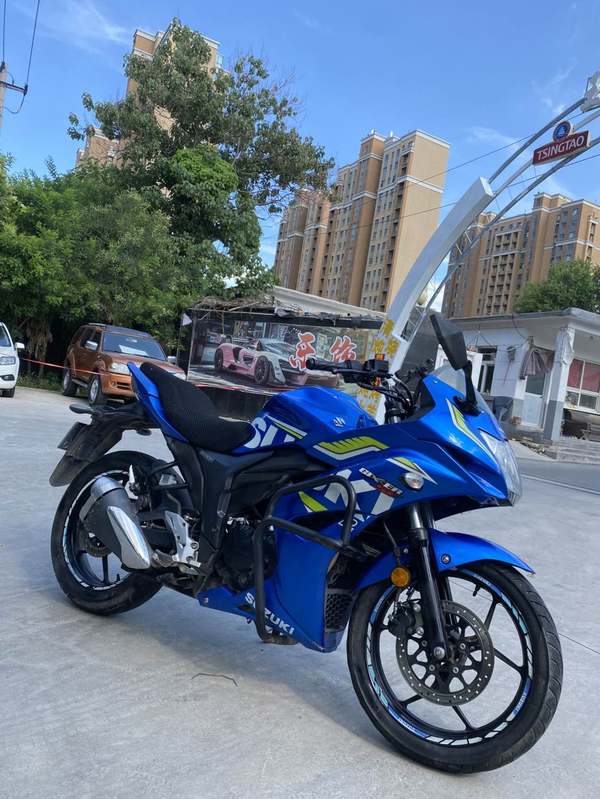 二手济南铃木极客飒 Gixxer 155