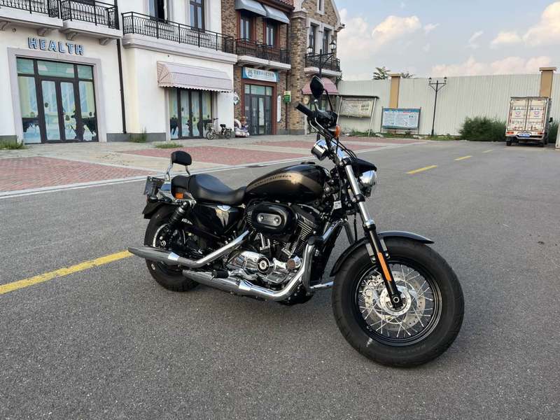 二手哈雷戴维森1200 Custom